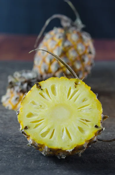 Slice pineapple — Stock Photo, Image