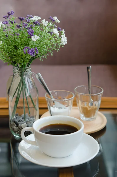 Kopje zwarte koffie — Stockfoto