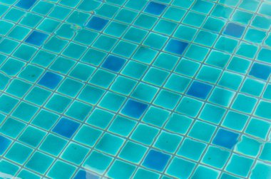 Yüzme havuzunun su ripples