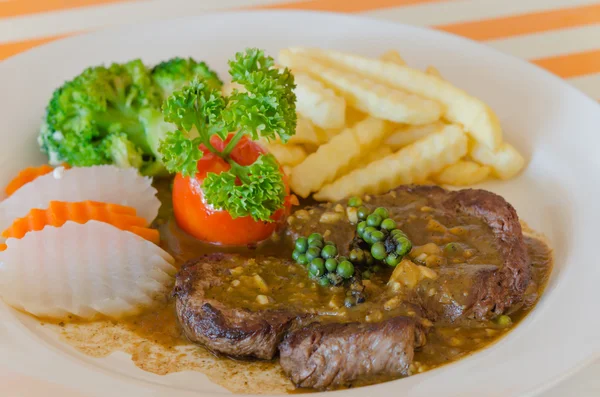 Hovězí steak — Stock fotografie