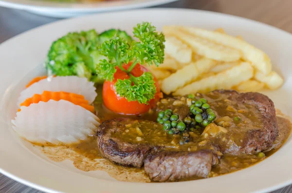 Beef steak — Stock Photo, Image