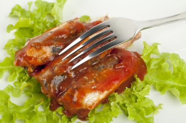 domates soslu sardalya