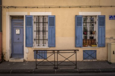 L 'Estaque, Marsilya, Fransa, Mayıs 2022, Francois Maleterre Meydanı manzaralı bir ev.