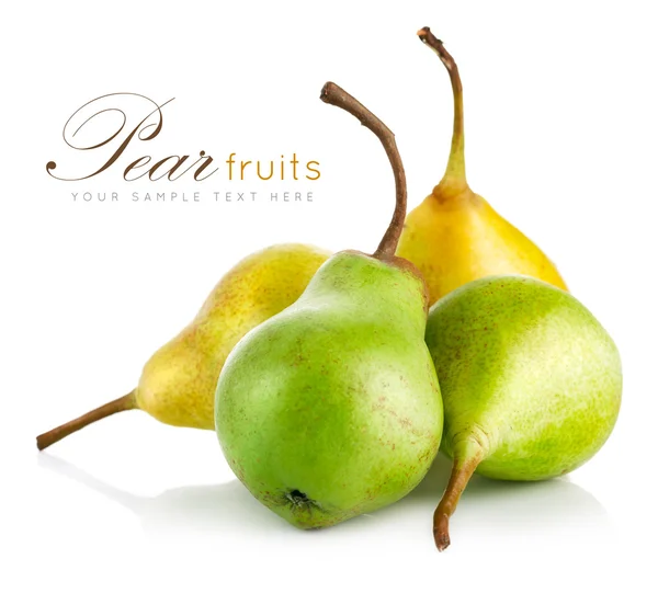 Fresh green and yellow pears — Stock Photo, Image