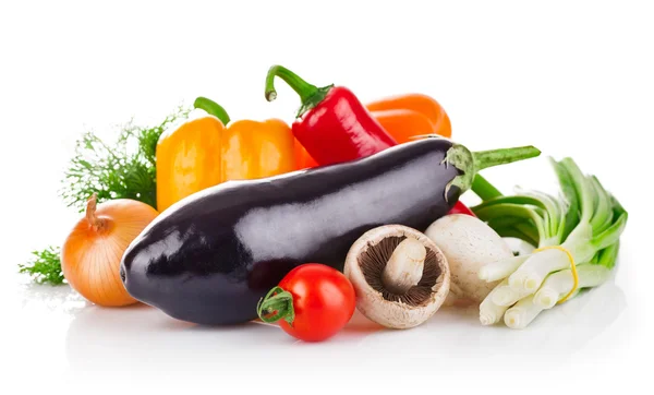 Frisches Gemüse mit grünen — Stockfoto