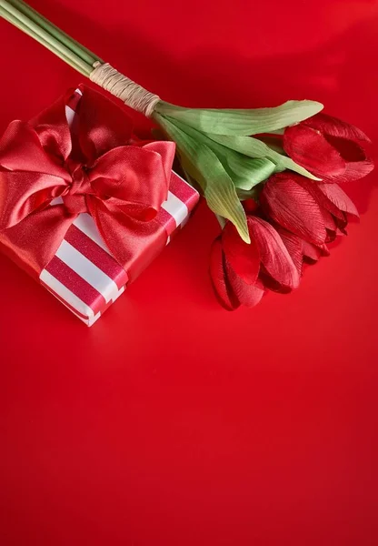 Festive card at Valentines day. Bouquet tulips. — Stock Photo, Image