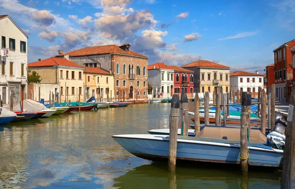 Eiland Murano in Venetië Italië uitzicht. — Stockfoto