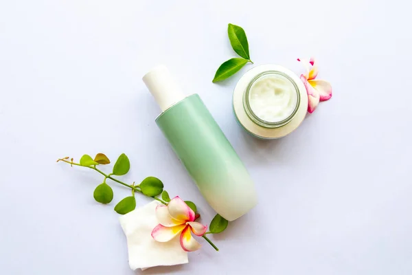 Therapy Toners Nourish Cream Extract Herbal Cosmetics Beauty Health Care — 图库照片