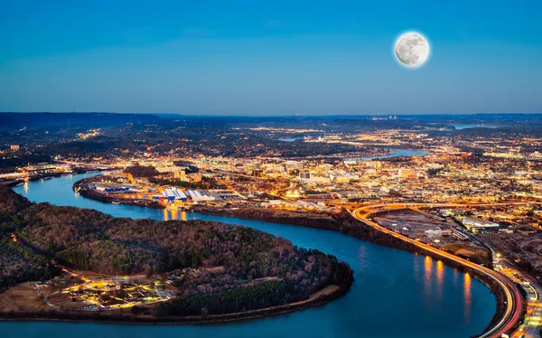 Chattanooga downtown lookout Dağı görüldüğü gibi gece