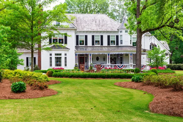 Hermosa casa histórica y tradicional en Marietta, Georgia — Foto de Stock