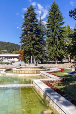 TROYAN, BULGARIA - 31 AĞUSTOS 2021: Bulgaristan 'ın Troyan, Lovech bölgesinin panoramik görünümü