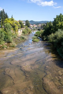 TROYAN, BULGARIA - 31 AĞUSTOS 2021: Bulgaristan 'ın Troyan, Lovech bölgesinin panoramik görünümü