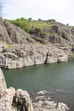 Bulgaristan 'ın Studen Kladenets Barajı' nın altındaki Şeytan Dere (Şeytan Nehri) Kanyonu