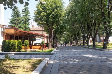 VELINGRAD, BULGARIA - 29 Haziran 2021: Bulgaristan 'ın ünlü Velingrad, Pazardzhik bölgesinin merkezi