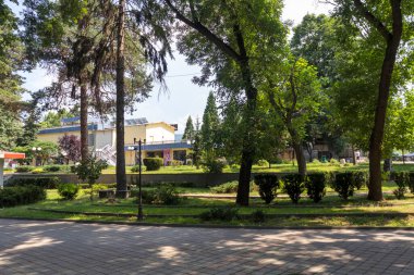VELINGRAD, BULGARIA - 29 Haziran 2021: Bulgaristan 'ın ünlü Velingrad, Pazardzhik bölgesinin merkezi