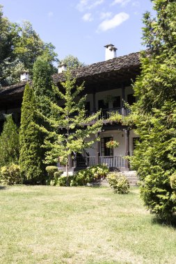 ORESHAK, BULGARIA - 31 Ağustos 2021: Ortaçağ Troyan Varsayım Manastırı, Lovech bölgesi, Bulgaristan