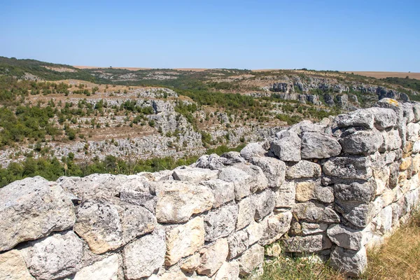 Ruiny Średniowiecznego Ufortyfikowanego Miasta Cherven Okresu Cesarstwa Bułgarskiego Region Ruse — Zdjęcie stockowe