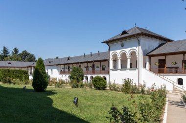Romanya 'nın Bükreş kenti yakınlarındaki Ortaçağ Cernica Manastırı