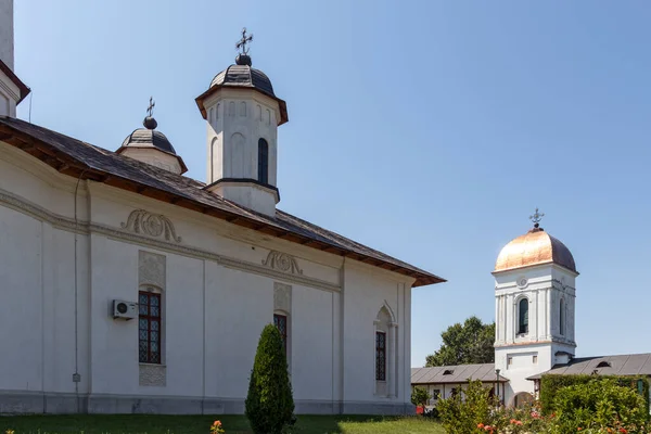 Romanya Nın Bükreş Kenti Yakınlarındaki Ortaçağ Cernica Manastırı — Stok fotoğraf