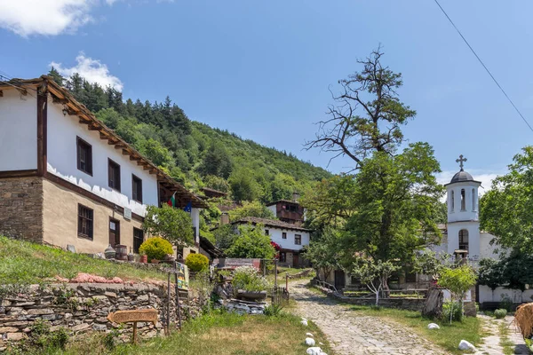 Vila Leshten Com Autênticas Casas Século Xix Região Blagoevgrad Bulgária — Fotografia de Stock