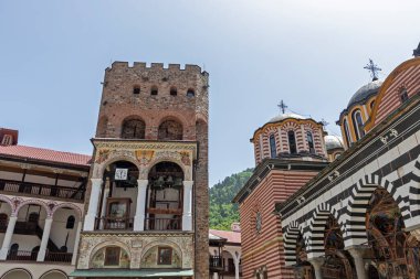 RILA MONASTERY, BULGARIA - 24 Haziran 2021: Rila (Rila Manastırı), Kyustendil Bölgesi, Bulgaristan 'daki Saint Ivan (John) Manastırı' nın iç manzarası