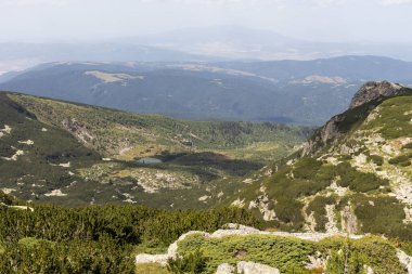 Rila Dağı inanılmaz manzara yakın korkunç göl, Bulgaristan