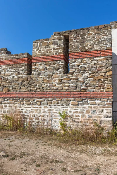 保加利亚Lovech地区Lomets村附近的索斯特古罗马要塞的废墟 — 图库照片