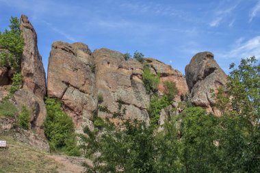 BELOGRADCHIK, BULGARIA - 22 Mayıs 2021: Bulgaristan 'ın Kaleto, Vidin Bölgesi olarak bilinen Ortaçağ Belogradchik Kalesi Harabeleri