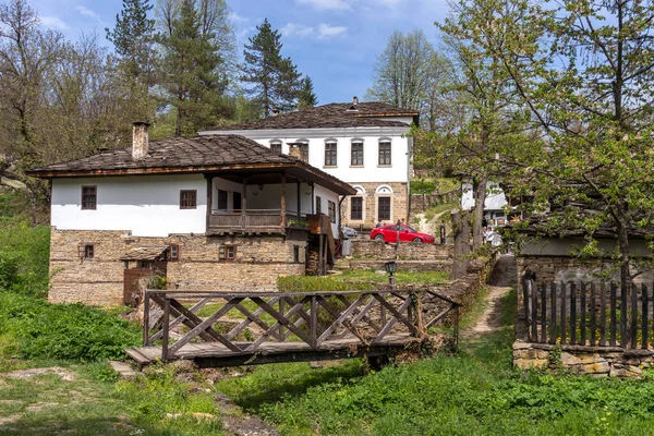 Bozhentsi Bulharsko Května 2021 Typické Ulice Staré Domy Historické Vesnici — Stock fotografie