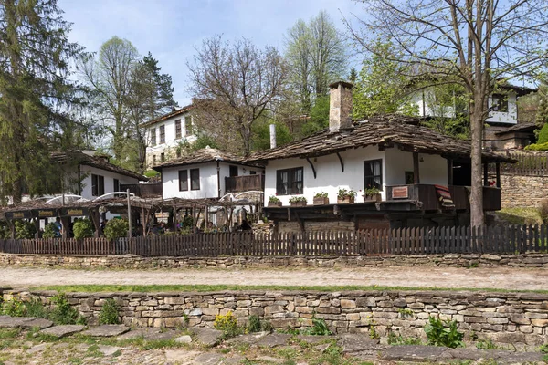 Bozhentsi Bulgaria May 2021 Τυπικοί Δρόμοι Και Παλιά Σπίτια Στο — Φωτογραφία Αρχείου