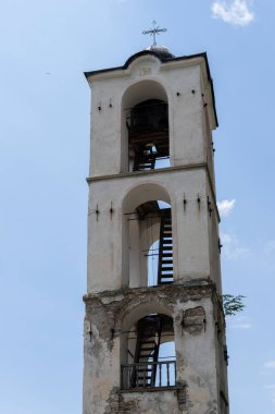 Bulgaristan 'ın Blagoevgrad Bölgesi, Otantik 19. yüzyıl evleriyle Kovaçevitsa köyü