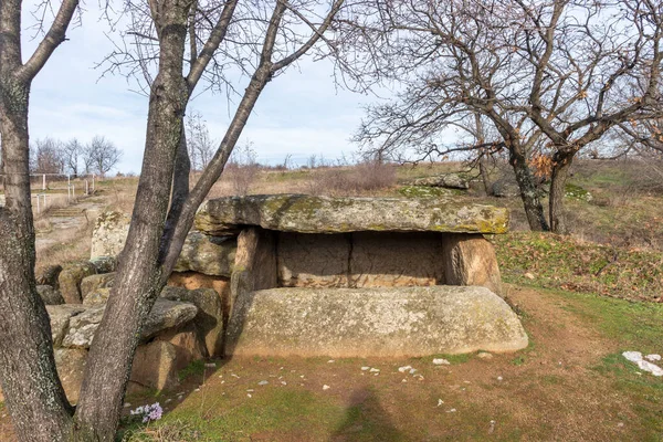 Αρχαίοι Θρακιώτες Dolmen Nachevi Chairi Nachovi Chairi Κοντά Στο Χωριό — Φωτογραφία Αρχείου