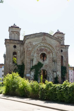 VIDIN, BULGARIA - 23 Mayıs 2021: Bulgaristan 'ın Vidin kentindeki Vidin Sinagogu kalıntıları
