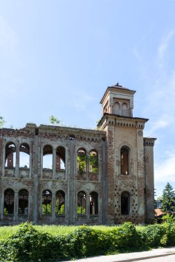 VIDIN, BULGARIA - 23 Mayıs 2021: Bulgaristan 'ın Vidin kentindeki Vidin Sinagogu kalıntıları