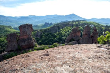 BELOGRADCHIK, BULGARIA - 22 Mayıs 2021: Bulgaristan 'ın Kaleto, Vidin Bölgesi olarak bilinen Ortaçağ Belogradchik Kalesi Harabeleri