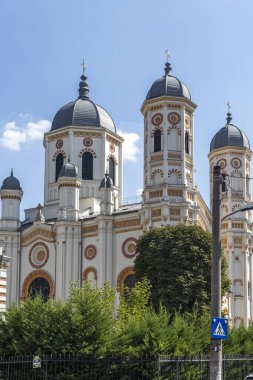 BUCHAREST, ROMANIA - 16 Ağustos 2021: Bükreş, Romanya 'nın merkezindeki Yeni Kilise Aziz Spyridon