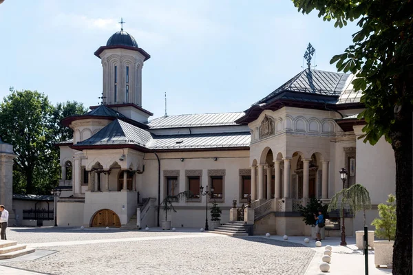Bucharest Rumunia Sierpnia 2021 Pałac Patriarchalny Katedra Świętych Konstantyna Heleny — Zdjęcie stockowe