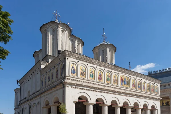 Bucharest Rumania Agosto 2021 Palacio Patriarcal Catedral Los Santos Constantino — Foto de Stock
