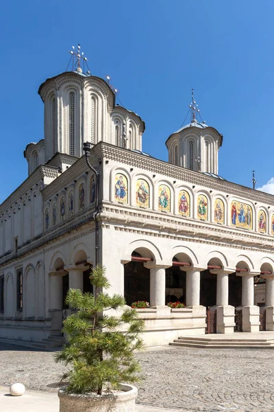 Bucharest Romania Agustus 2021 Istana Patriarkal Dan Katedral Santo Konstantinus — Stok Foto