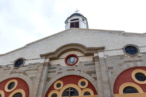 Gabrovo Βουλγαρία Μαΐου 2021 Ορθόδοξη Εκκλησία Αγίας Τριάδας Στην Πόλη — Φωτογραφία Αρχείου