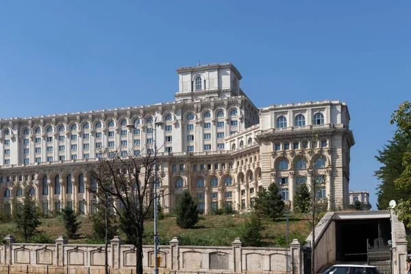 Bucharest Romania Ağustos 2021 Romanya Nın Bükreş Kentinin Merkezindeki Parlamento — Stok fotoğraf