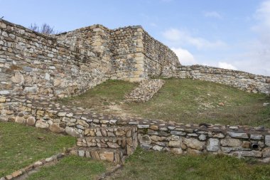 Bulgaristan 'ın Montana kentindeki Antik Kale Kalıntıları Castra ad Montanensium
