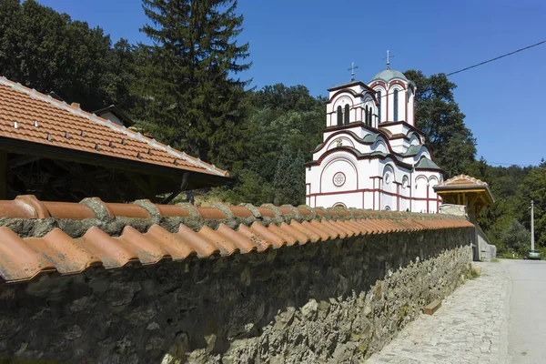 Tuman Monastery Serbia August 2019 Middeleeuws Tumanklooster Bij Stad Golubac Stockafbeelding
