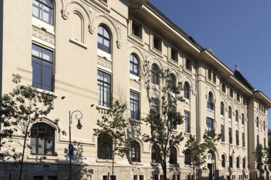 BUCHAREST, ROMANIA - 16 Ağustos 2021: Romanya 'nın Bükreş kentinde Belediye Binası