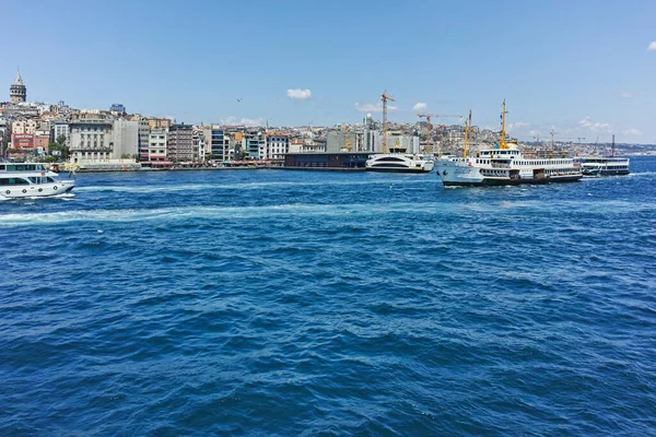 Istanbul Turkey July 2019 Amazing Panorama Bosporus City Istanbul Turkey — Stock Photo, Image