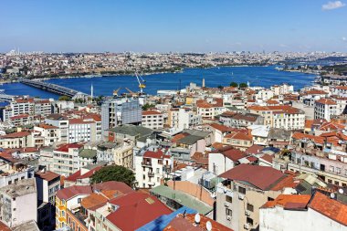 İstanbul, Türkiye - 27 Temmuz 2019: Galata Kulesinden İstanbul, Türkiye 'ye İnanılmaz Panorama