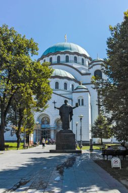BELGRAD, SERBIA - 12 Ağustos 2019: Sırbistan 'ın başkenti Belgrad' daki Saint Sava Katedrali Kilisesi