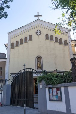 BUCHAREST, ROMANIA - 17 Ağustos 2021: Romanya 'nın Bükreş kentindeki Roma Katolik Baratia Kilisesi