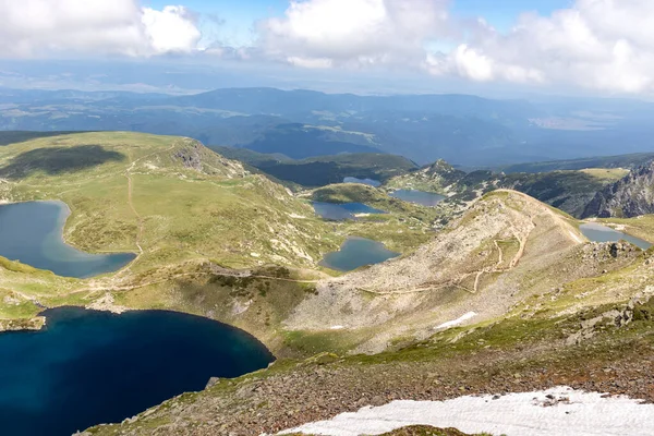 Bulgaristan 'ın Yedi Rila Gölü yakınlarındaki Rila Dağı' nın muhteşem manzarası