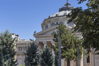 BÜKREŞ, ROMANIA - 17 Ağustos 2021: Romanya 'nın Bükreş kentinde Romen Atletizmi Binası